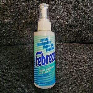 1987 Febreze Regular Strengthā 4 Oz Fabric Spray NOS. Light Fabric And Clothes